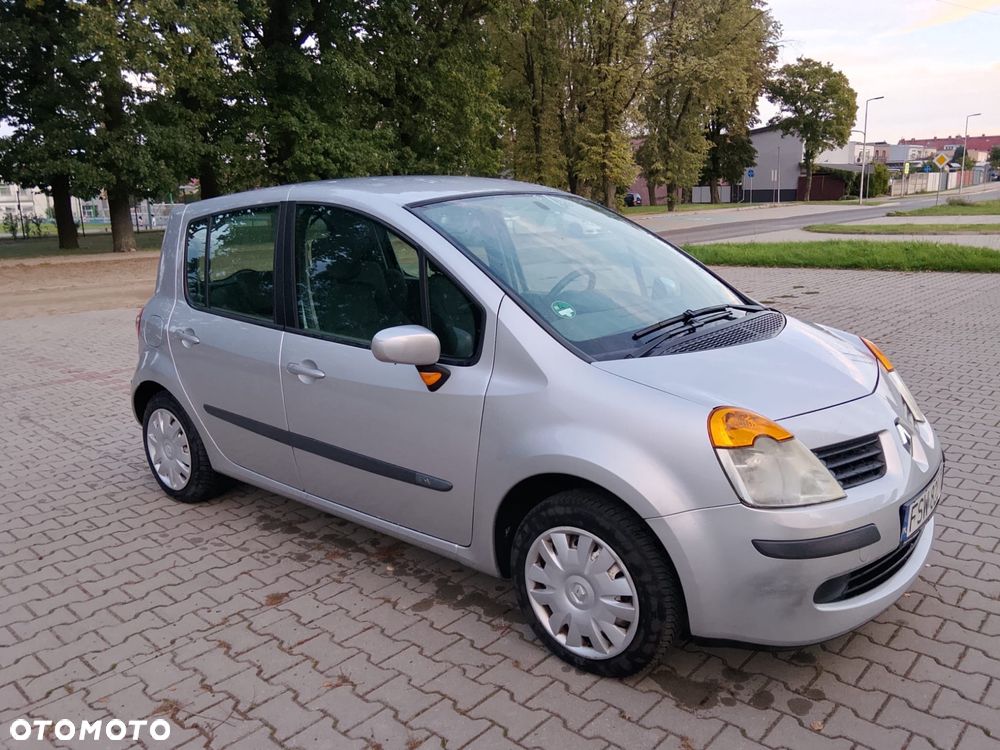 Renault Modus - 2