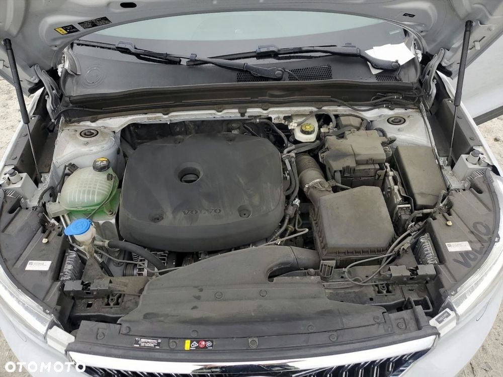 Volvo XC 40 - 12
