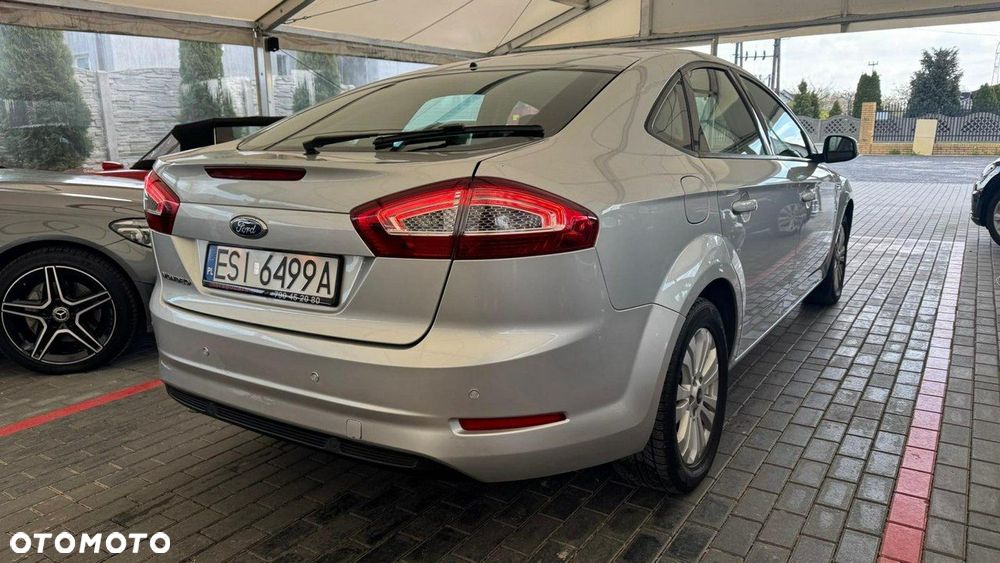 Ford Mondeo - 16