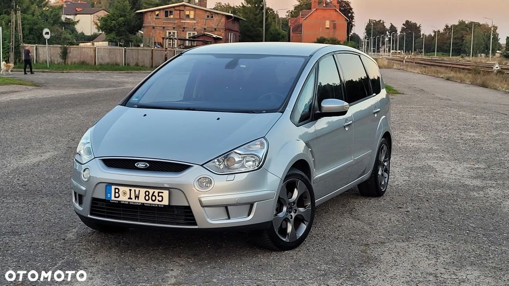 Ford S-Max 2.0 TDCi DPF Business Edition - 1