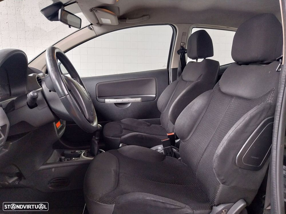 Citroën C2 1.4 HDi VTR - 4