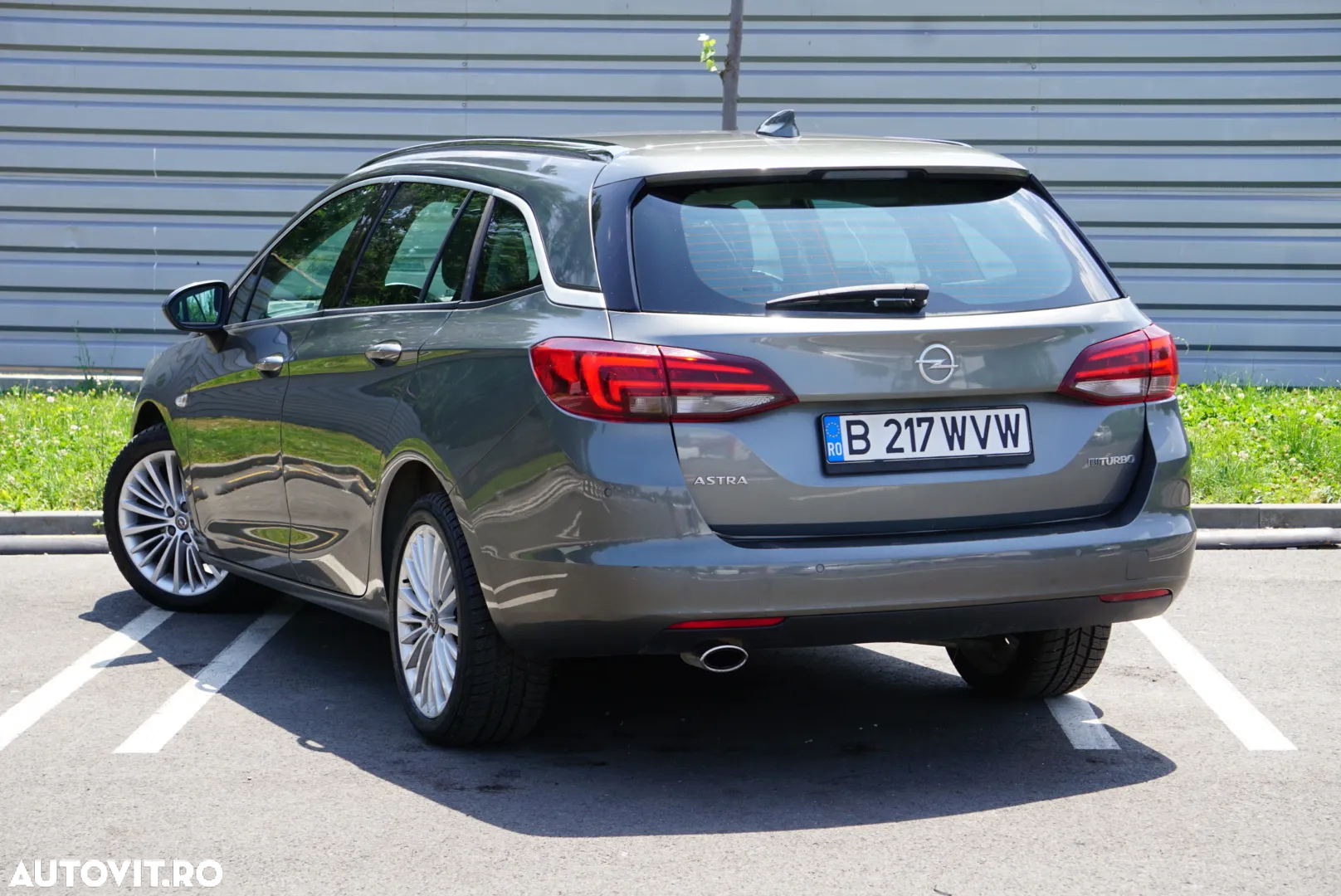 Opel Astra 1.6 BiTurbo CDTI ECOTEC Start/Stop Dynamic - 4