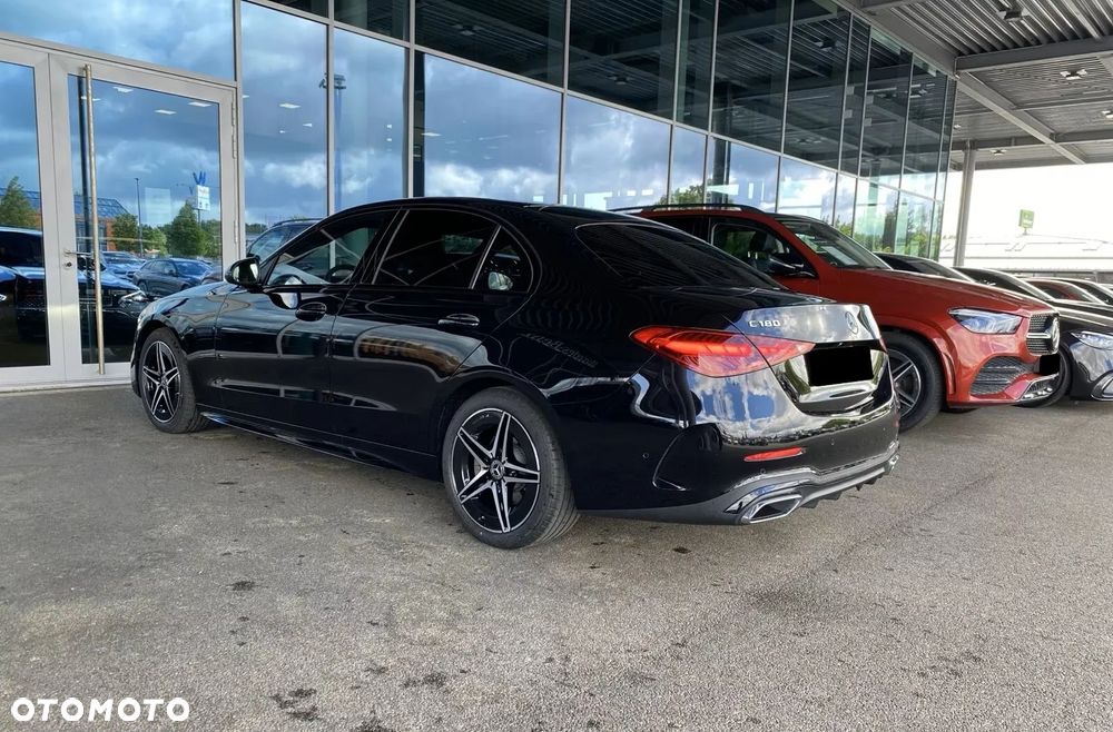 Mercedes-Benz Klasa C 180 mHEV AMG - 8