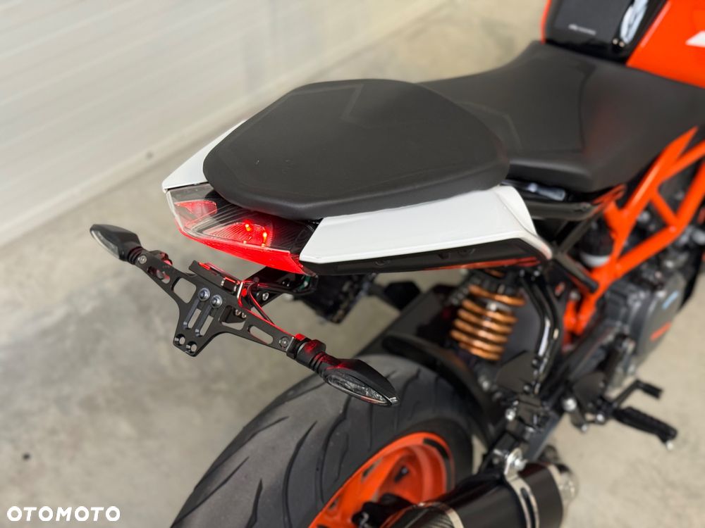 KTM Duke - 19