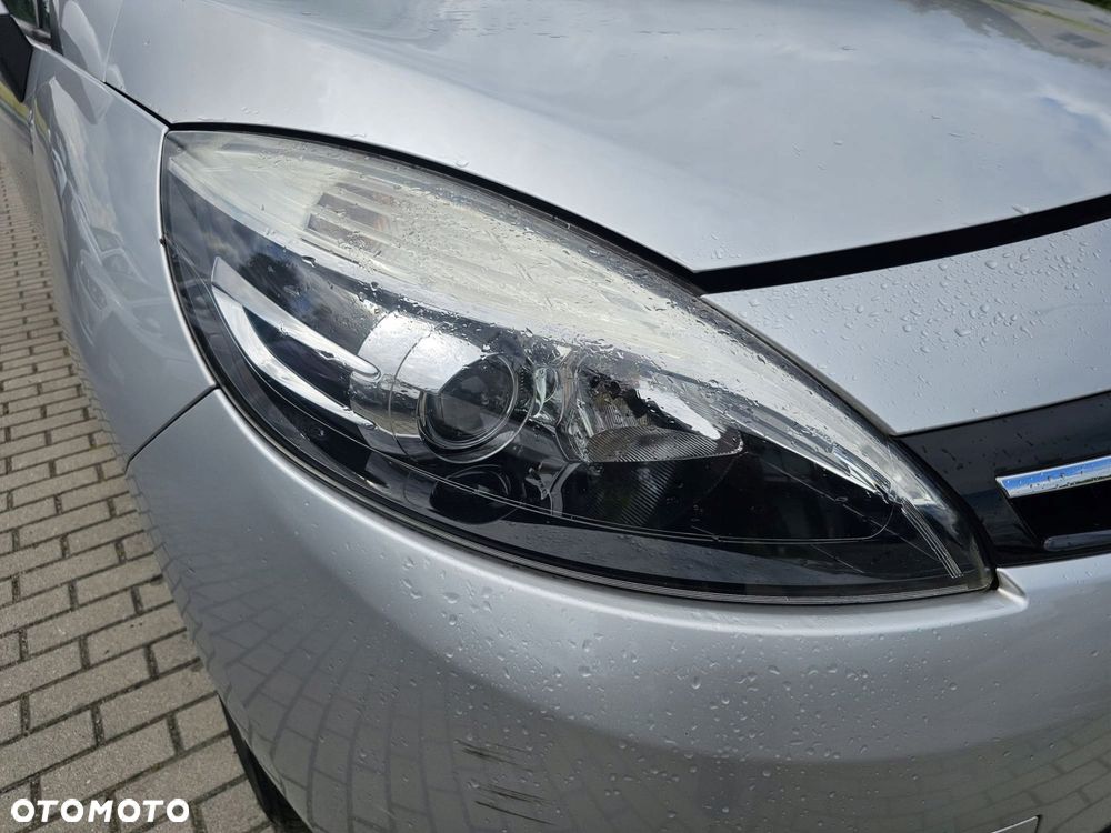 reflektor lampa prawa przód renault scenic iii lift - 1