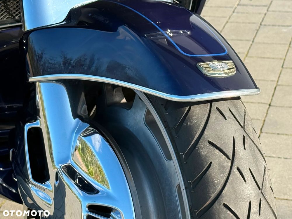 Honda GL - 8