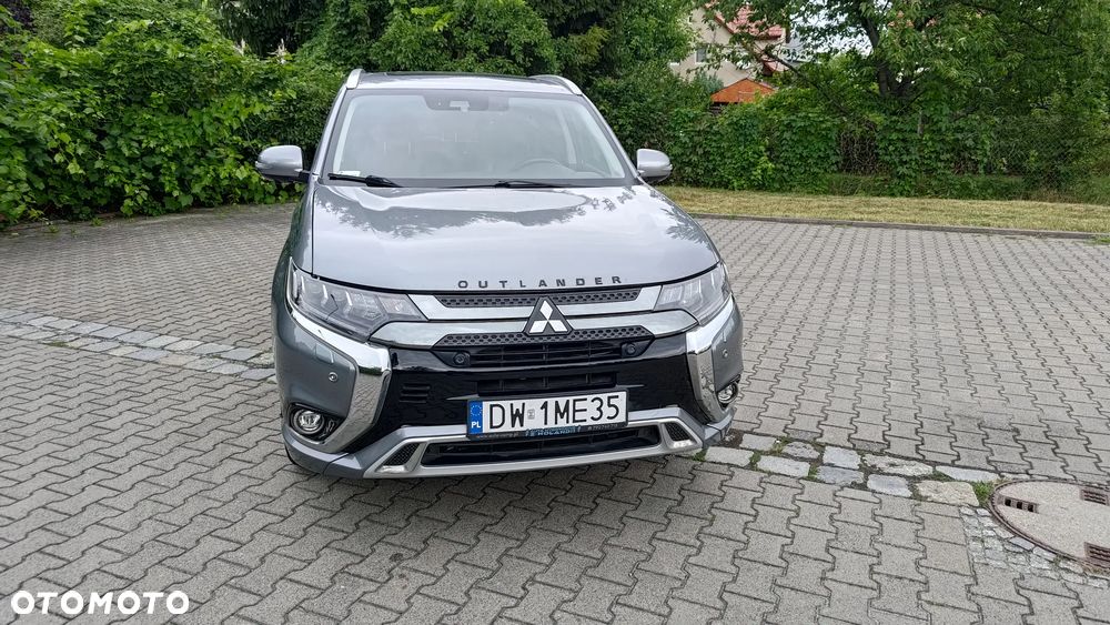 Mitsubishi Outlander Intense + - 11