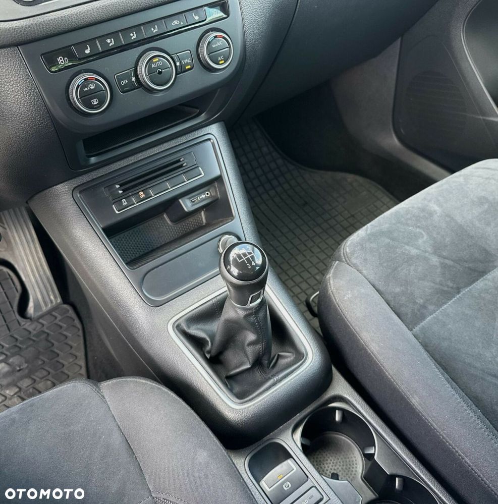 Volkswagen Tiguan - 17