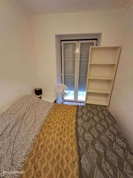 T-2 DUPLEX mobilado equipado. CENTRO Lisboa. Só renda+caução. - Grande imagem: 3/10