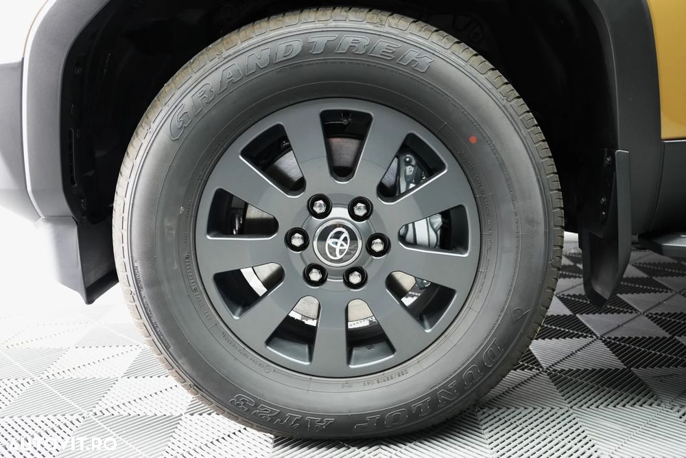 Toyota Land Cruiser - 12
