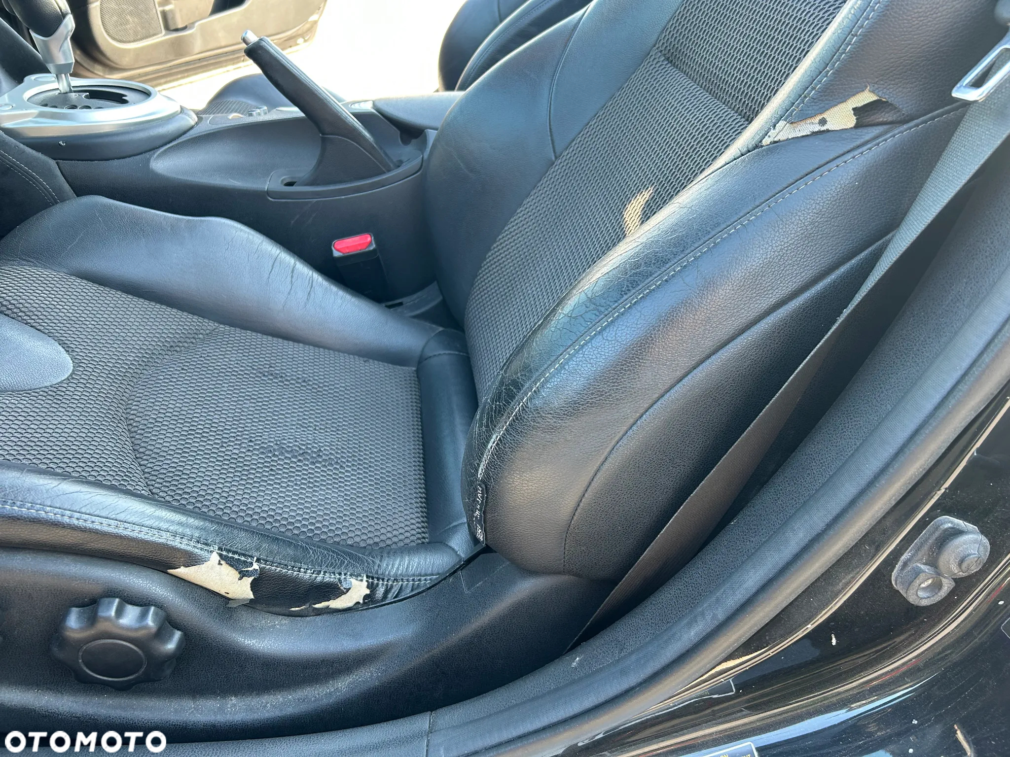 Nissan 370 Z Standard - 11