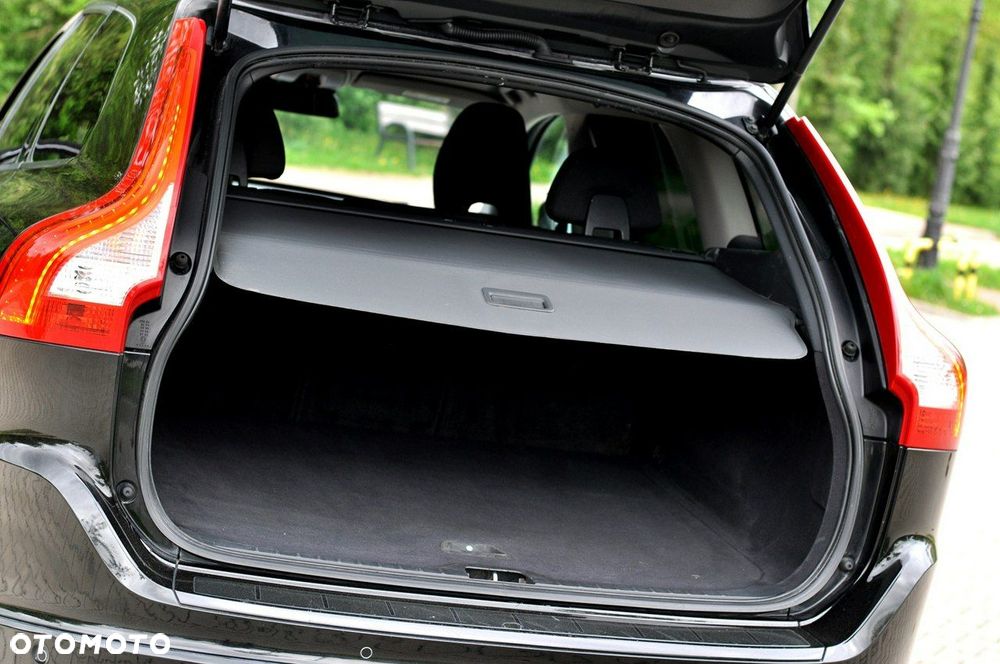 Volvo XC 60 D3 Momentum - 30