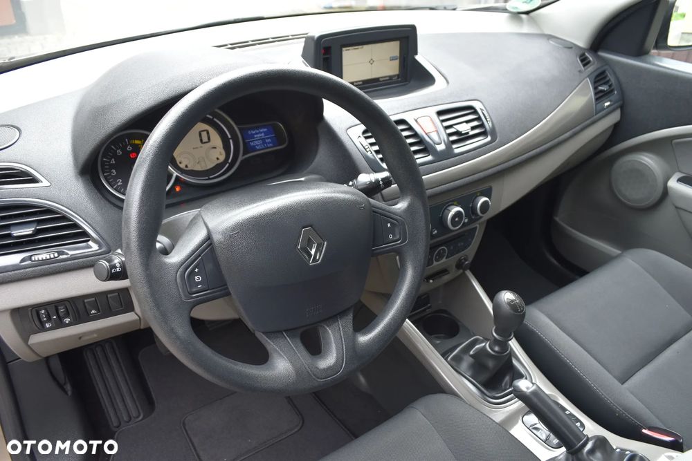 Renault Megane 1.6 16V Color Edition - 19
