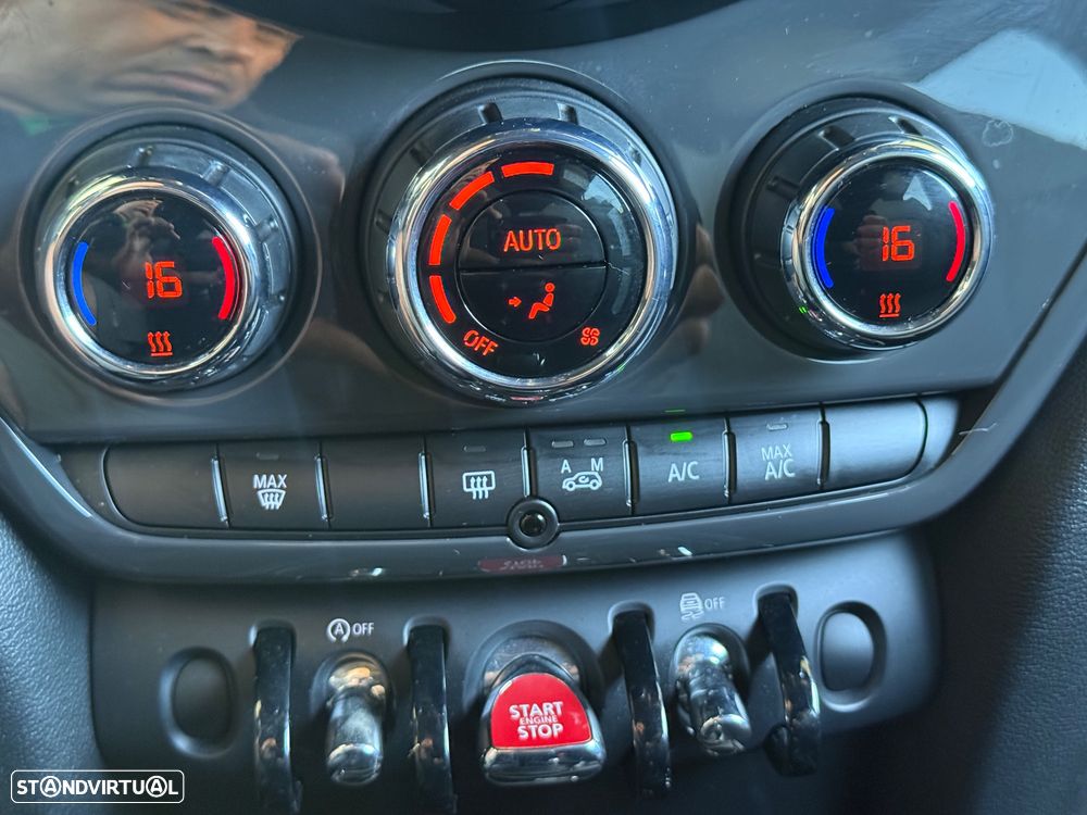 MINI Countryman Cooper D Untamed Edition Auto - 40