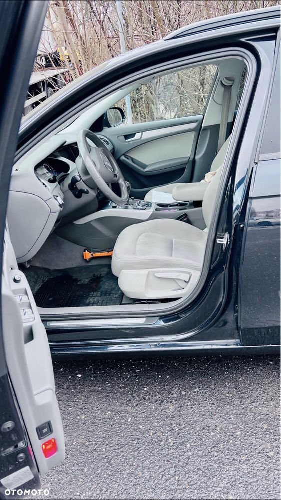 Audi A4 Avant 2.0 TDI ultra - 4