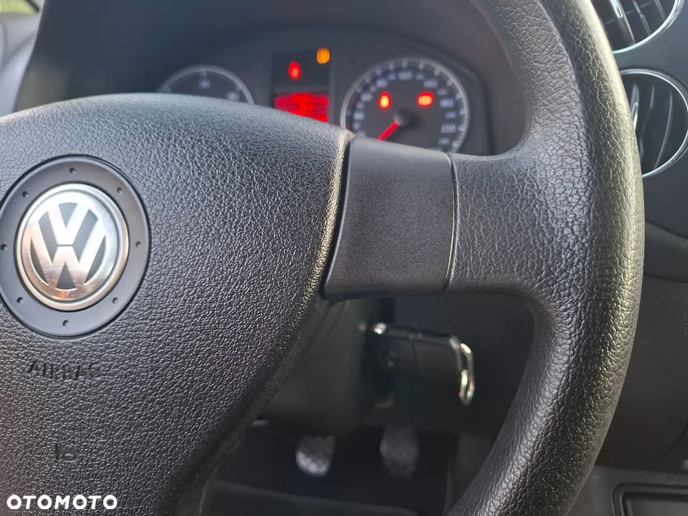 Volkswagen Golf Plus - 12