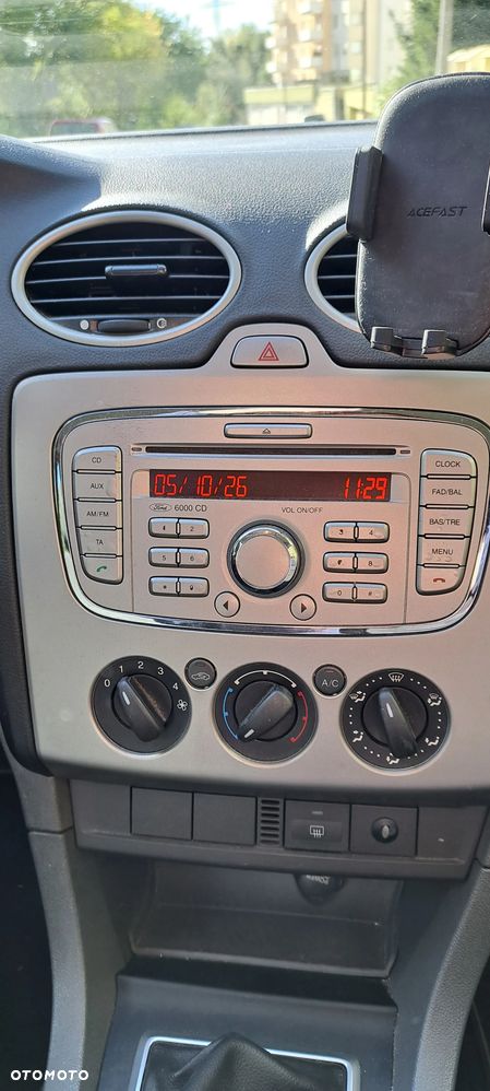 Ford Focus - 18