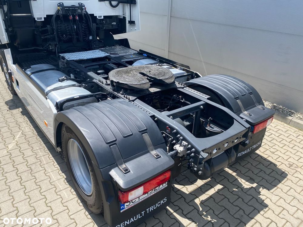 Renault T520 EVO 2025 (LIFT) HIGH CAB (STANDARD) - 11