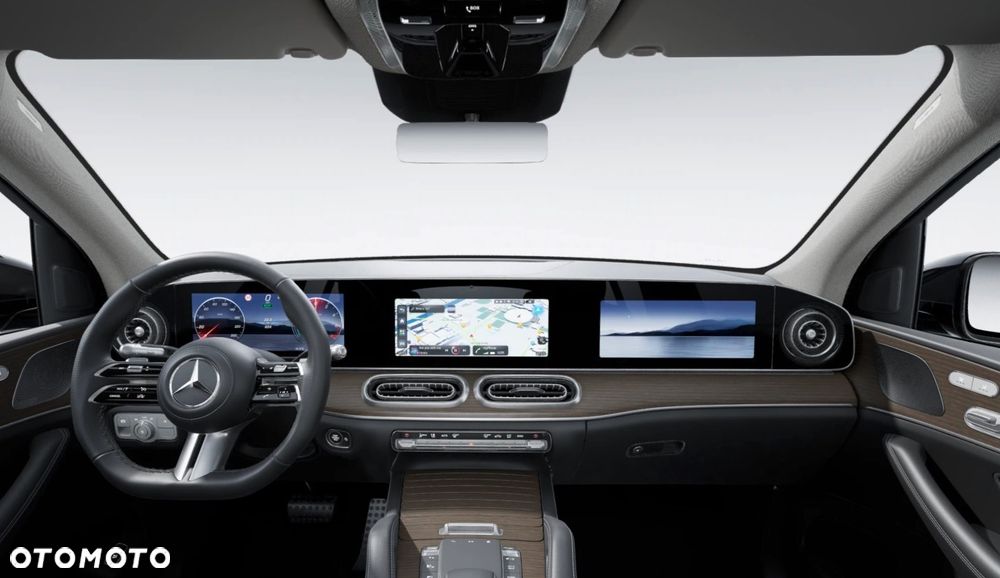 Mercedes-Benz GLS - 9