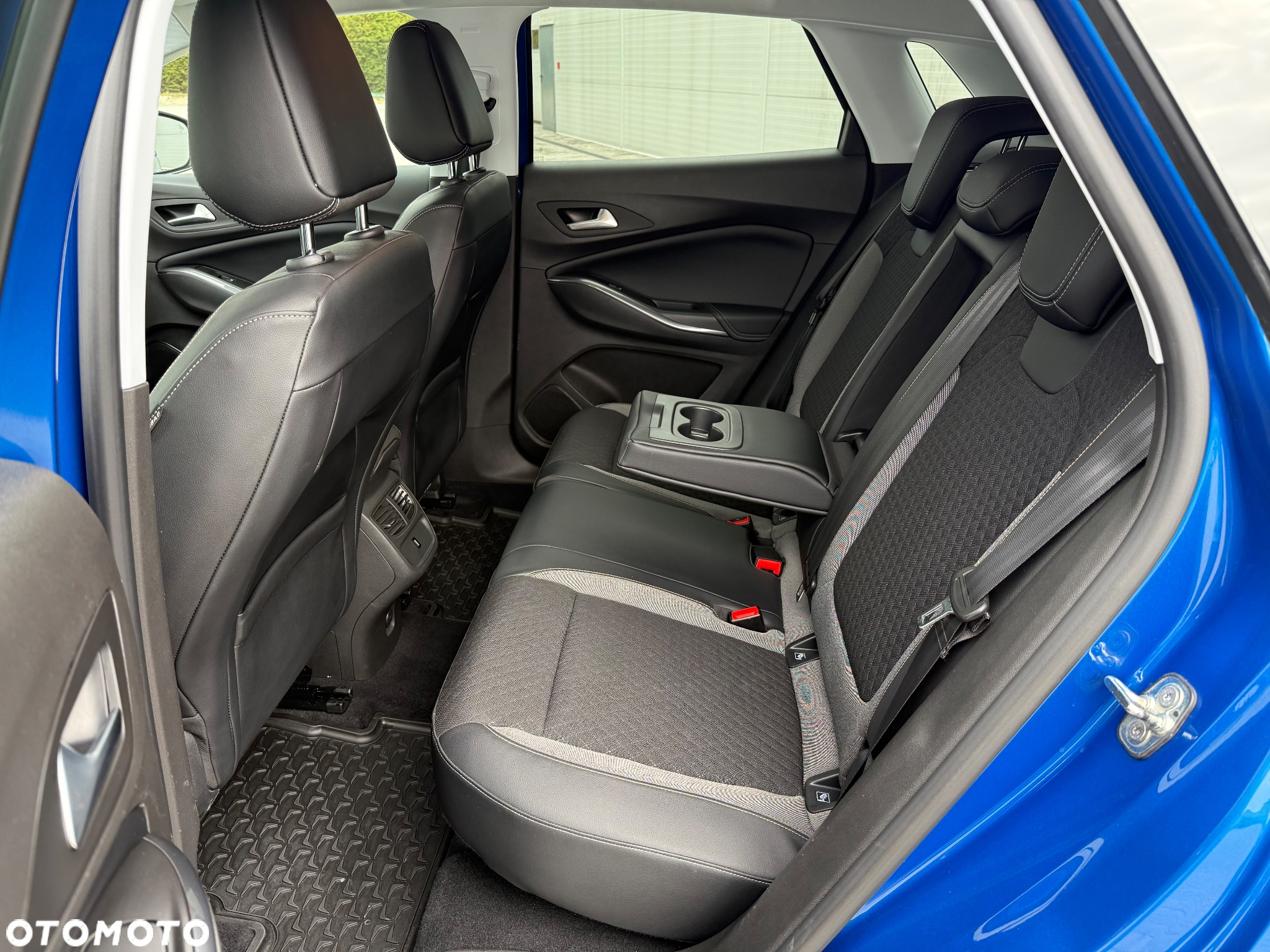 Opel Grandland X 1.2 T Enjoy S&S - 18
