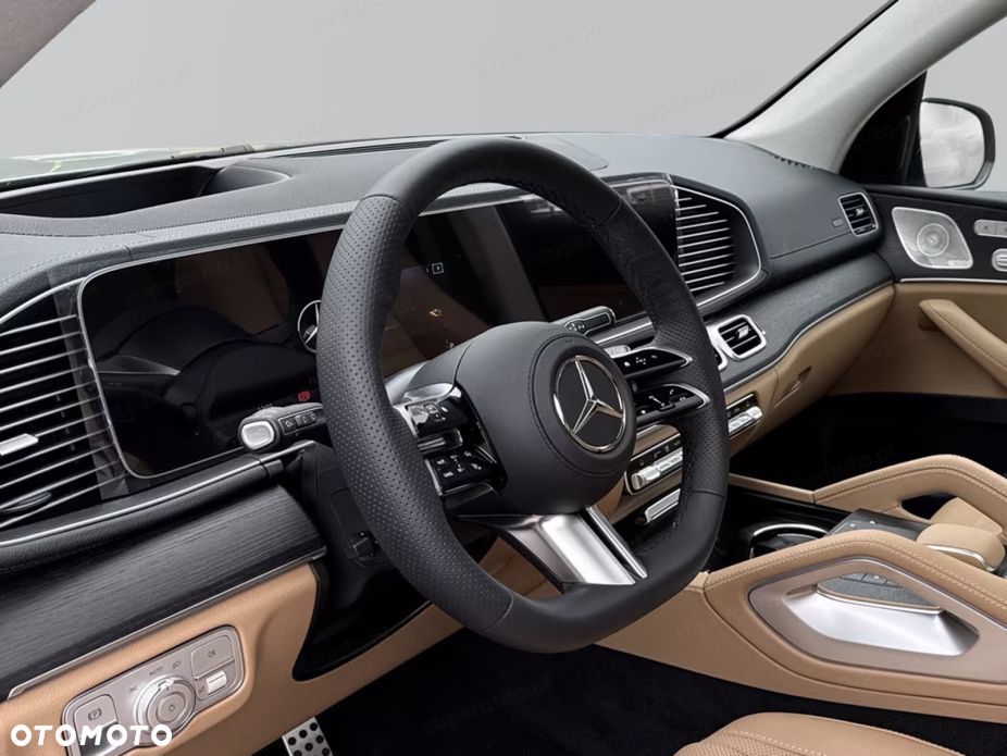Mercedes-Benz GLS - 7