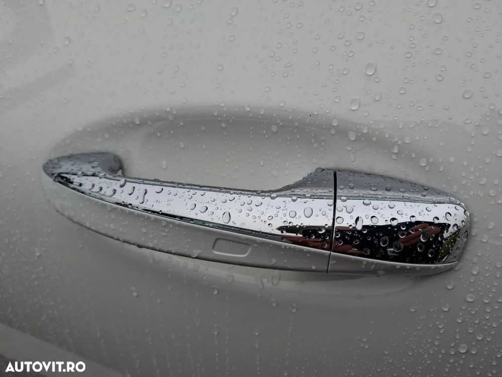 Mercedes-Benz CLA 250 e Coupe - 32