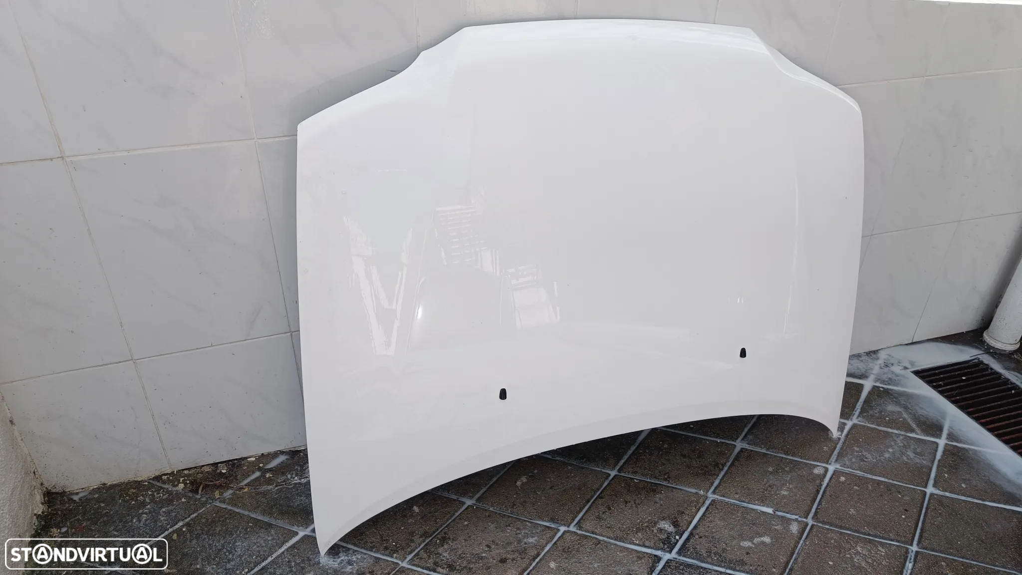 Capot Mitsubishi space star 2002 - 2