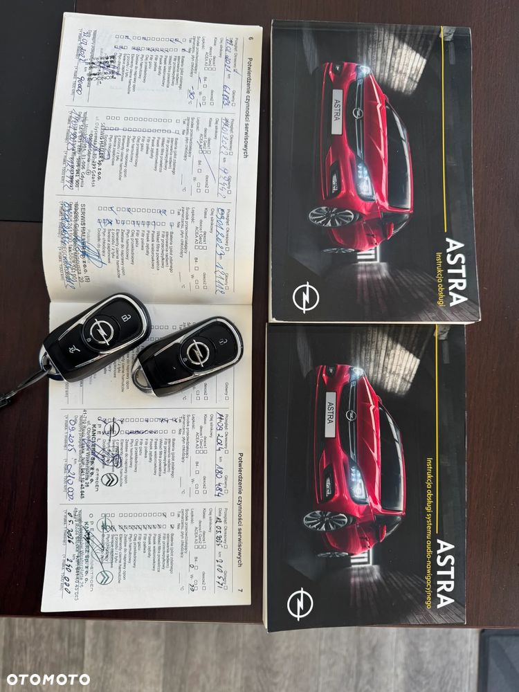 Opel Astra 1.4 T Elite - 10