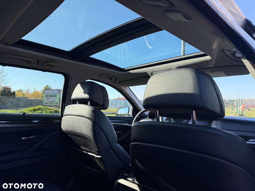 BMW Seria 5 - 30