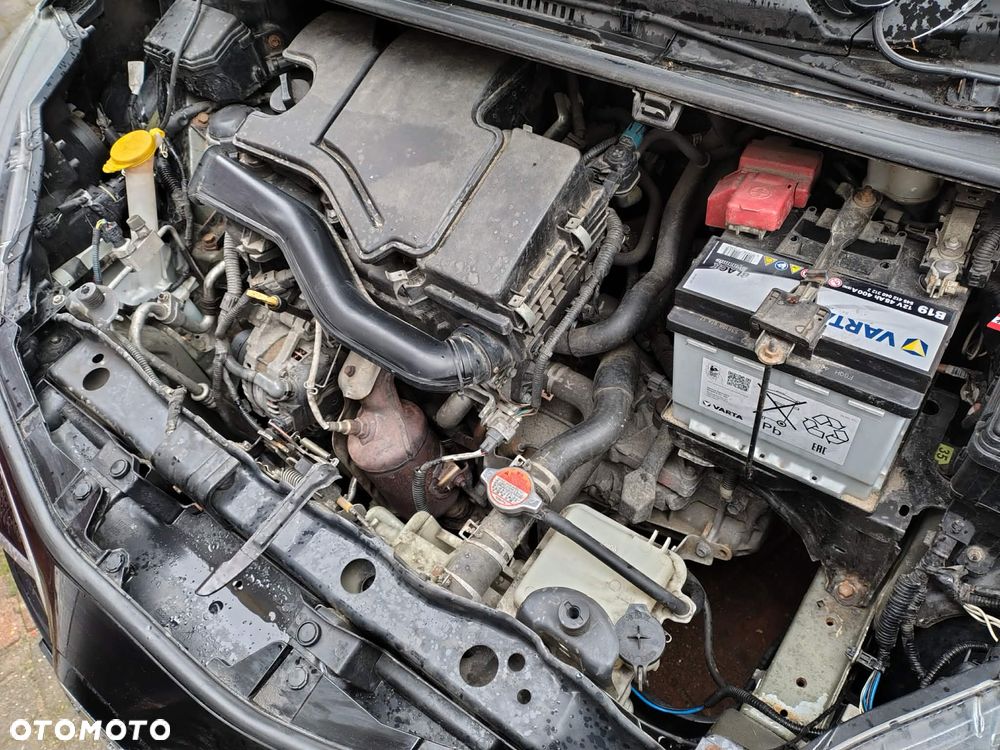 Toyota Yaris 1.0 Active - 8