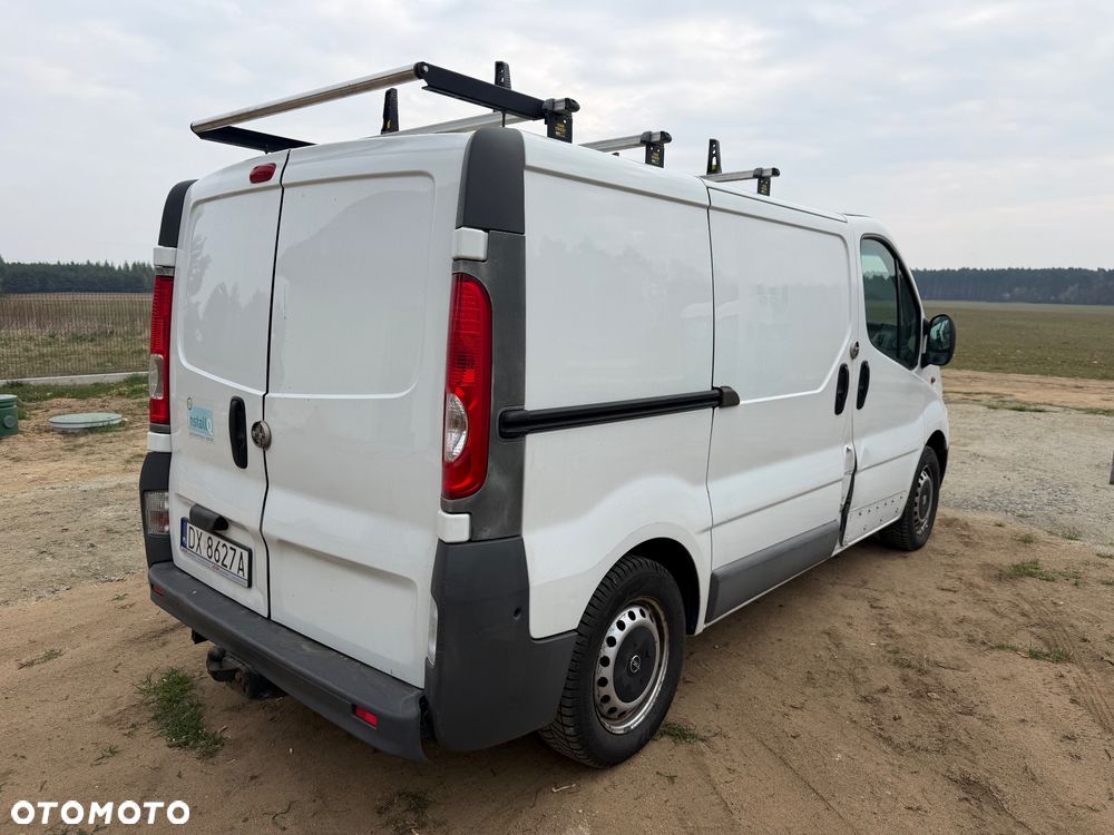 Opel Vivaro - 3