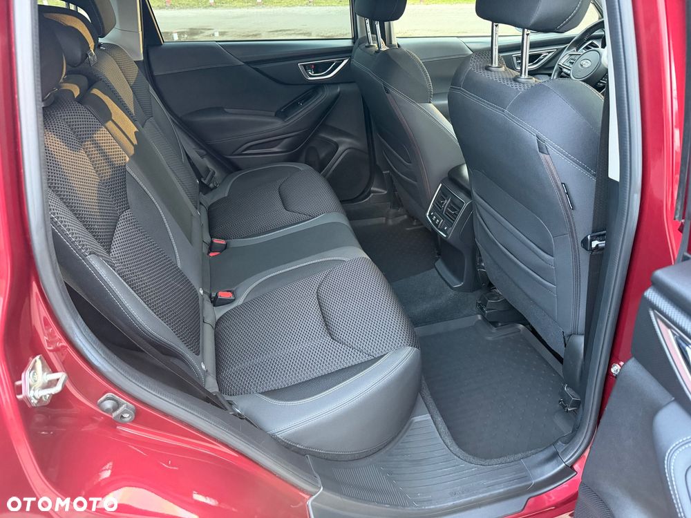 Subaru Forester 2.0 i Exclusive (EyeSight) Lineartronic - 14