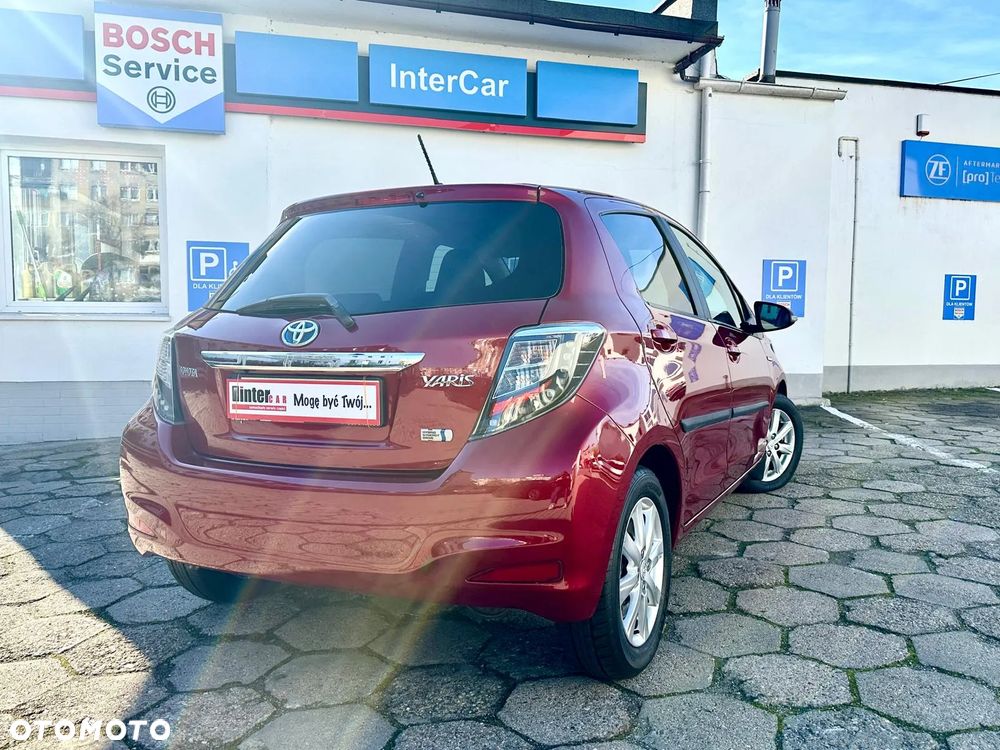 Toyota Yaris - 11