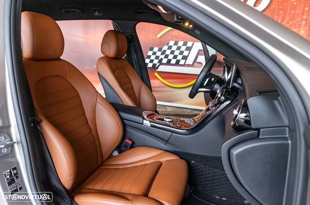 Mercedes-Benz C 220 d AMG Line - 28