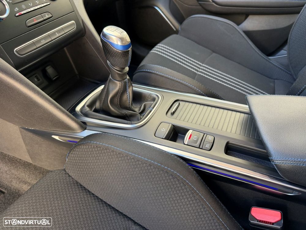 Renault Mégane Sport Tourer 1.5 Blue dCi GT Line - 18