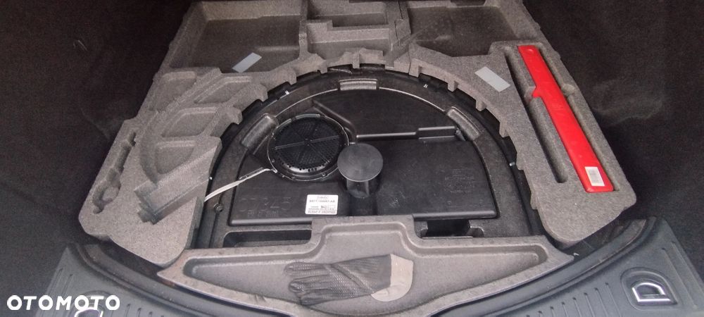 Ford Mondeo 2.2 TDCi Titanium - 21
