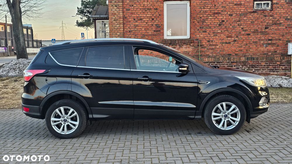 Ford Kuga - 23