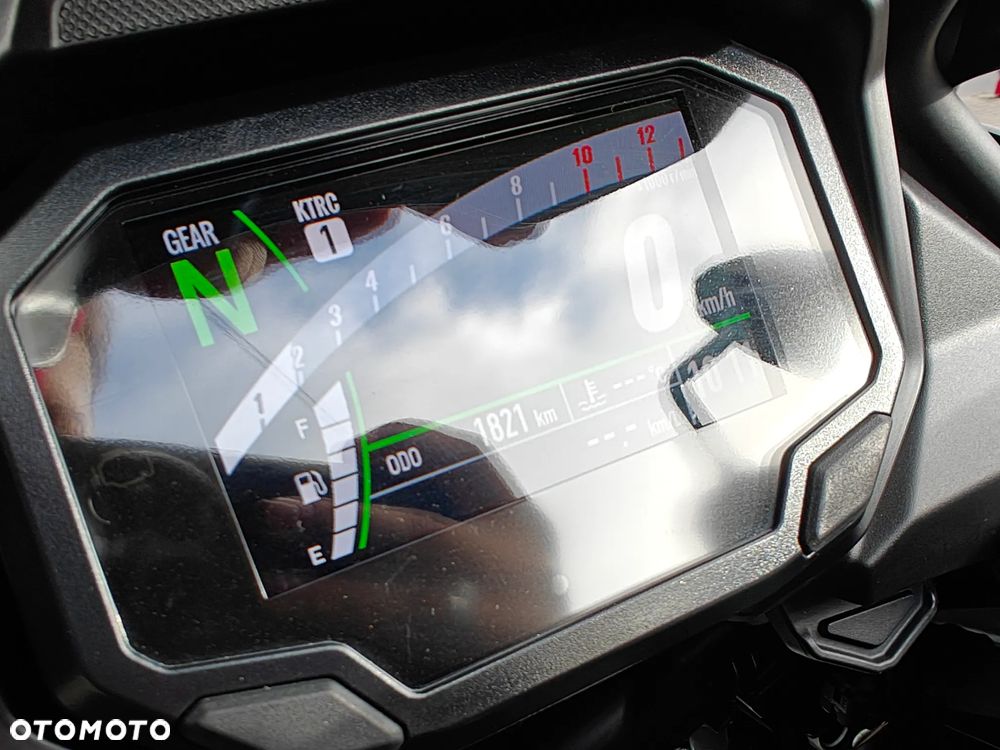 Kawasaki Versys 650 - 15