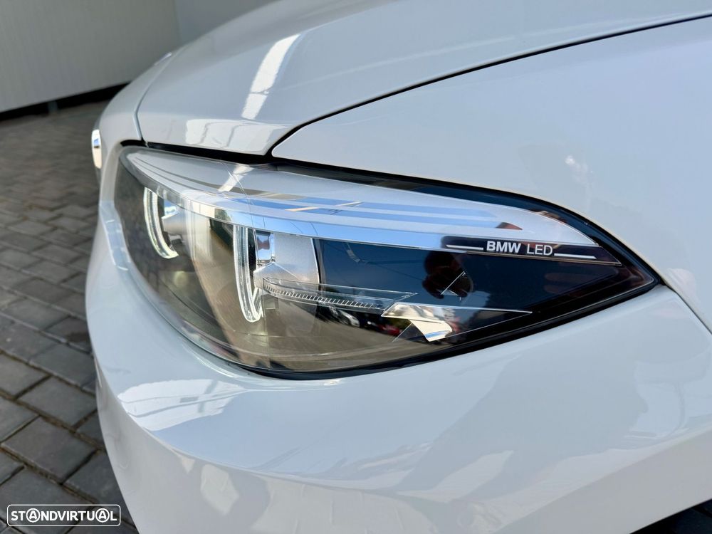 BMW 218 i Cabrio Pack M Auto - 24