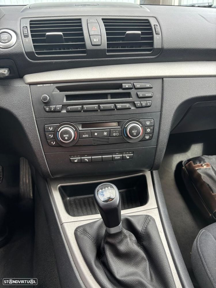 BMW 118 d Line Sport - 19