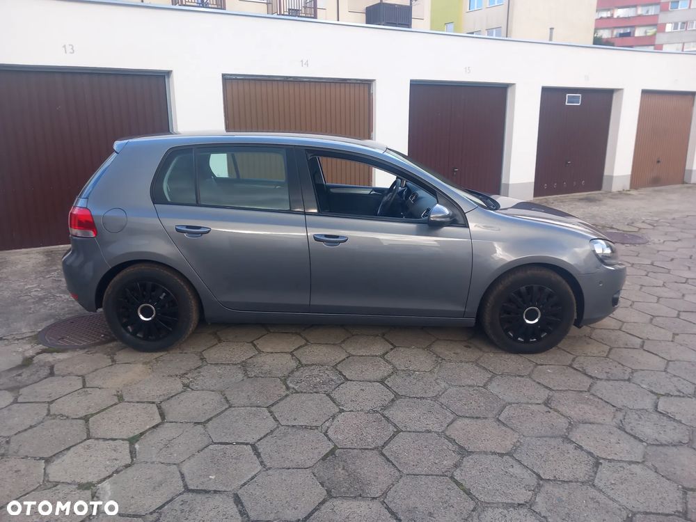 Volkswagen Golf - 14