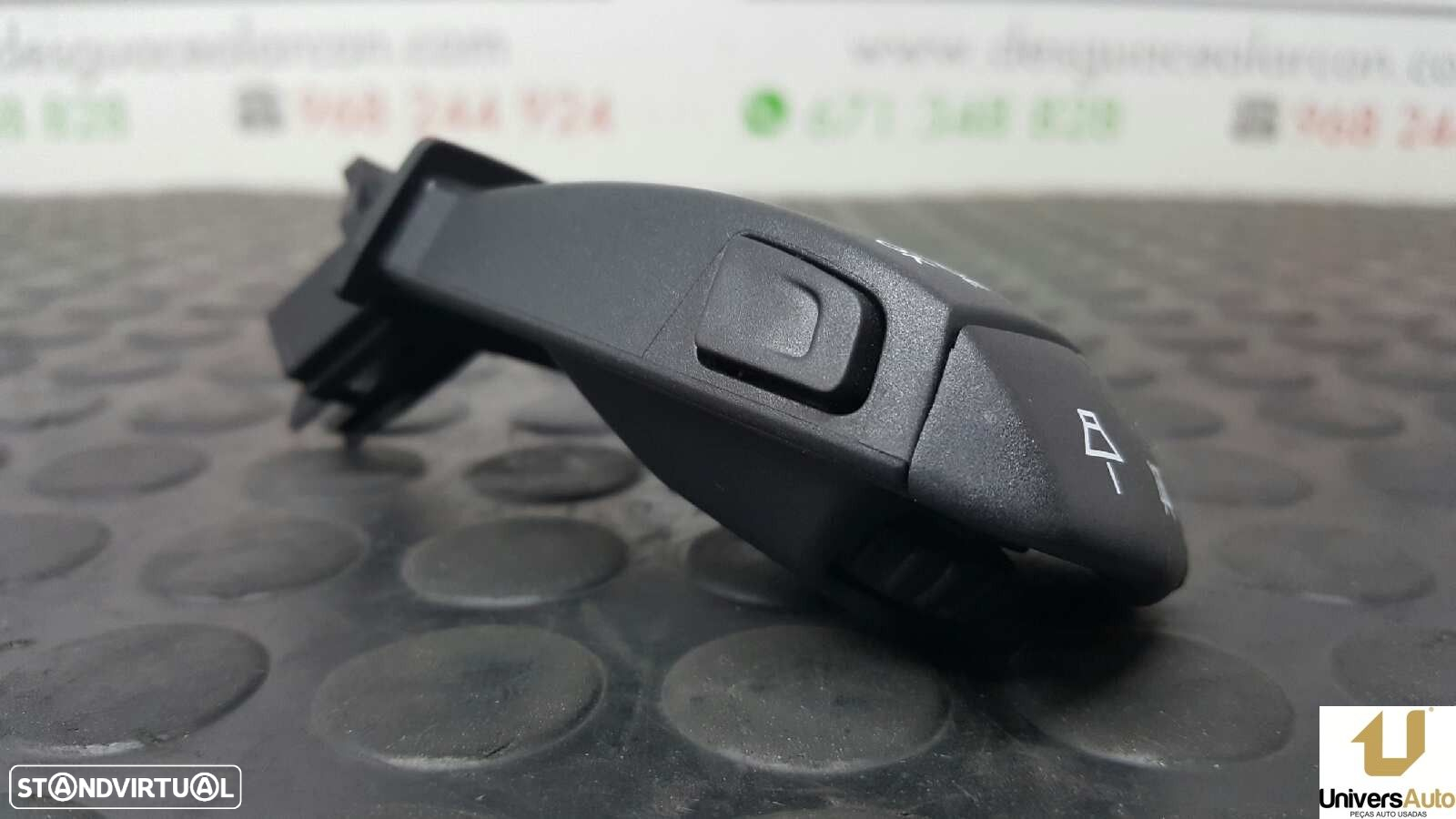 CONTROLE DO SISTEMA DE ÁUDIO / RÁDIO CD RENAULT MEGANE IV BERLINA 5P GT-LINE - 5