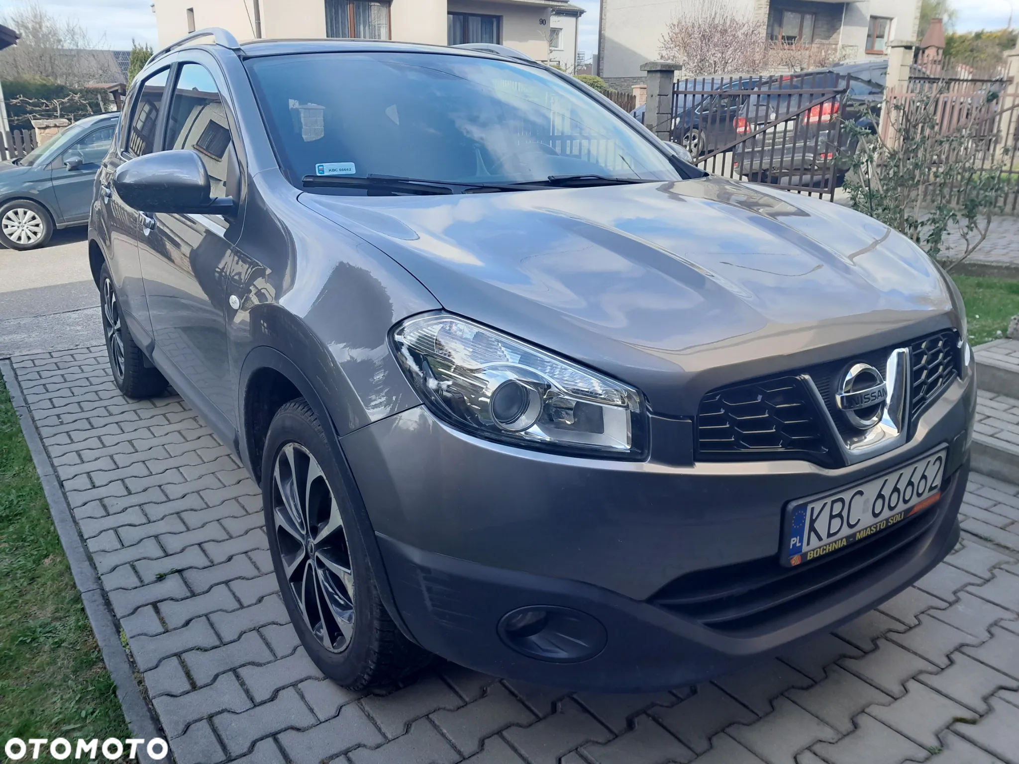 Nissan Qashqai - 2
