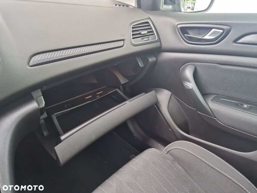 Renault Megane 1.5 Blue dCi Zen - 24