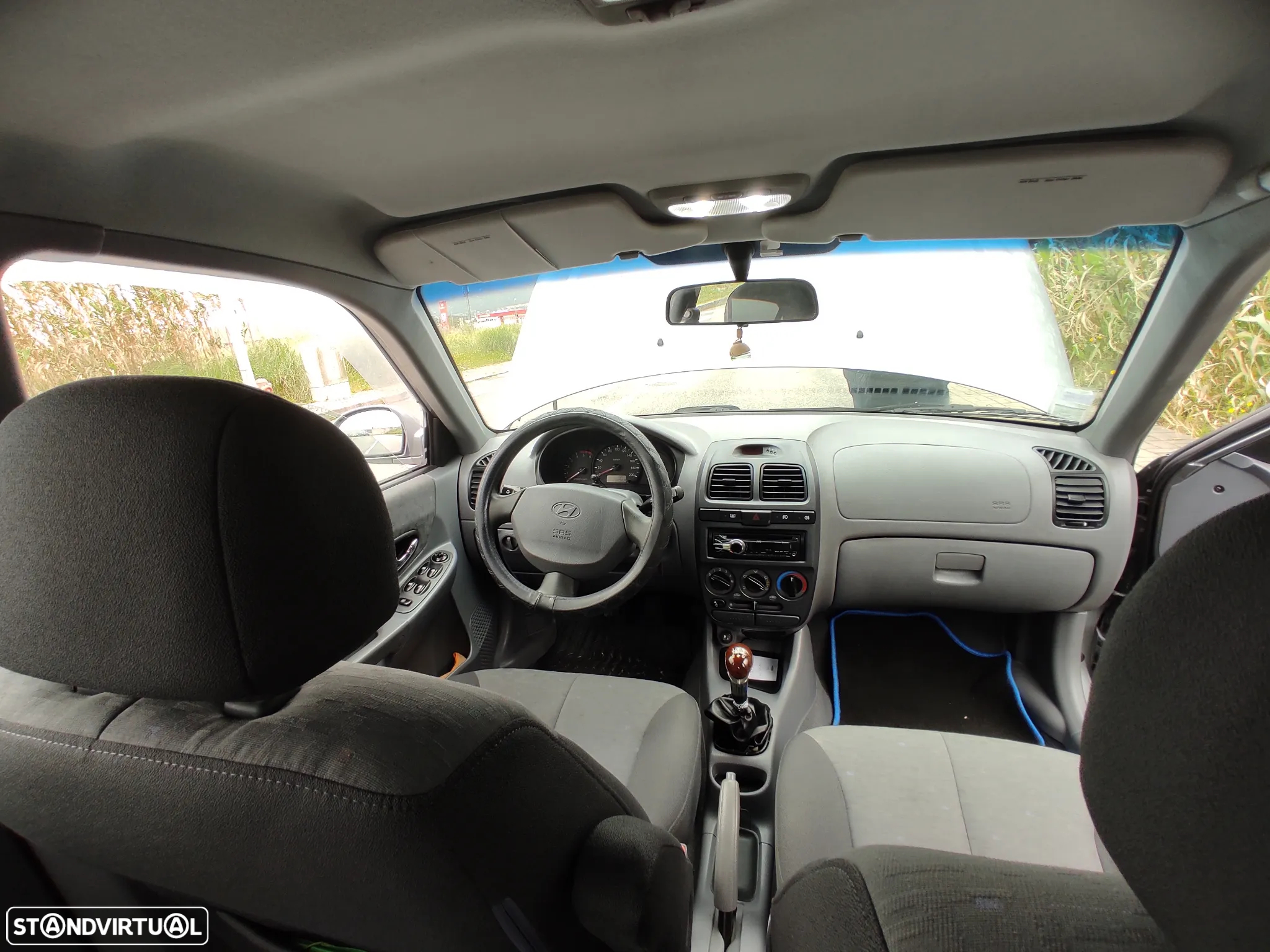 Hyundai Accent 1.5 CRDi Active - 10