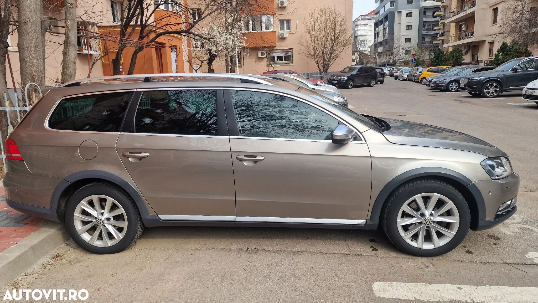 Volkswagen Passat Alltrack 2.0 TDI 4Motion BMT - 1