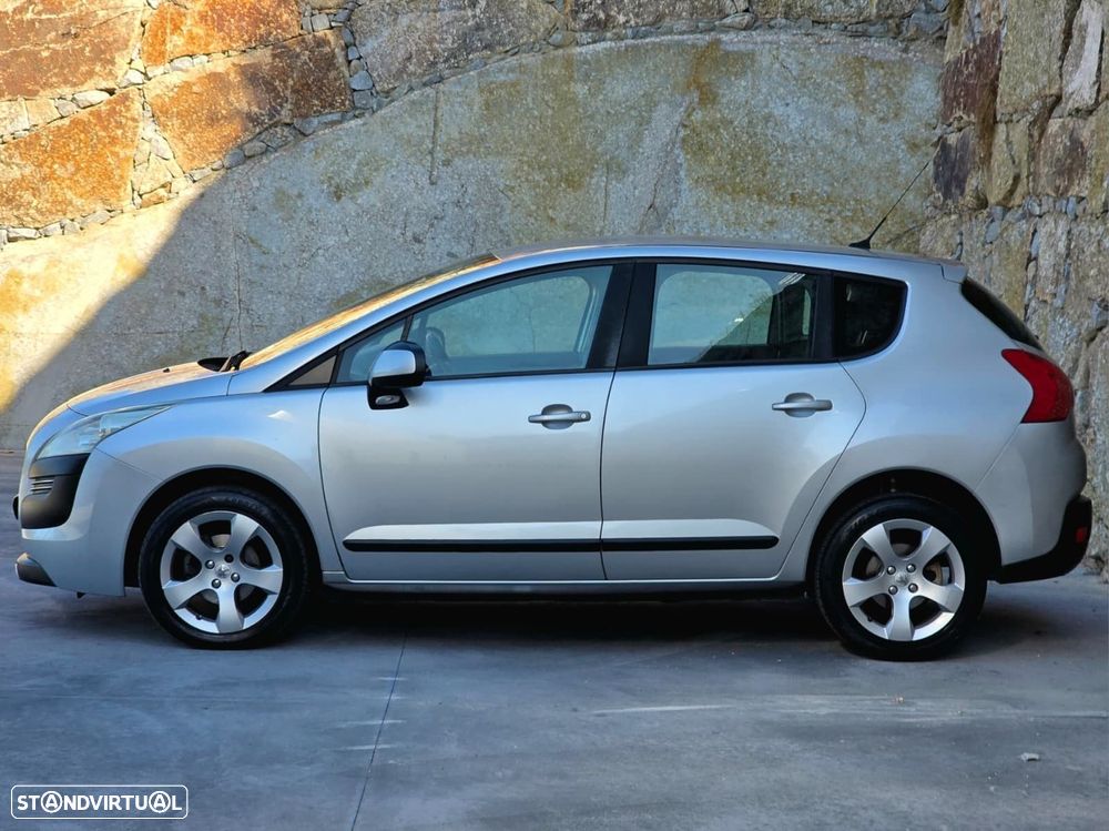 Peugeot 3008 1.6 HDi Premium JLL17 - 34