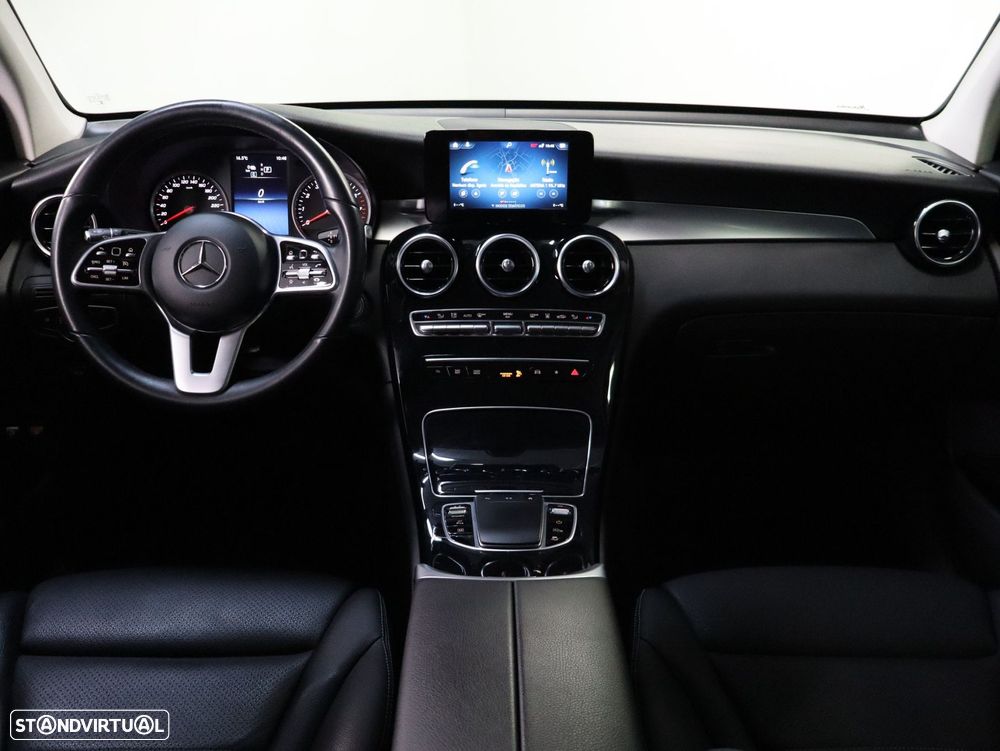 Mercedes-Benz GLC 300 e 4Matic - 8