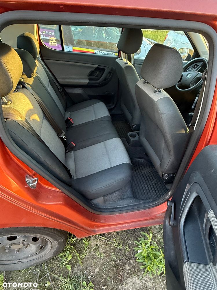 Skoda Fabia 1.2 12V Ambiente - 4