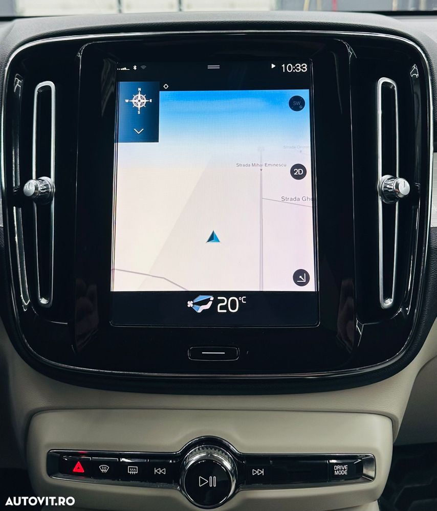 Volvo XC 40 D3 Momentum - 25